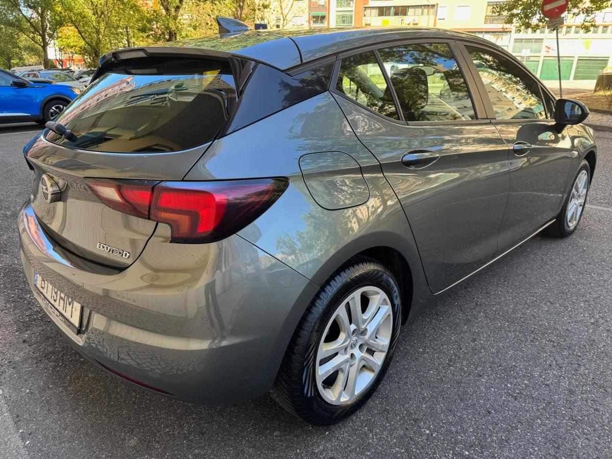 opel-astra-2018-diesel-1598cc
