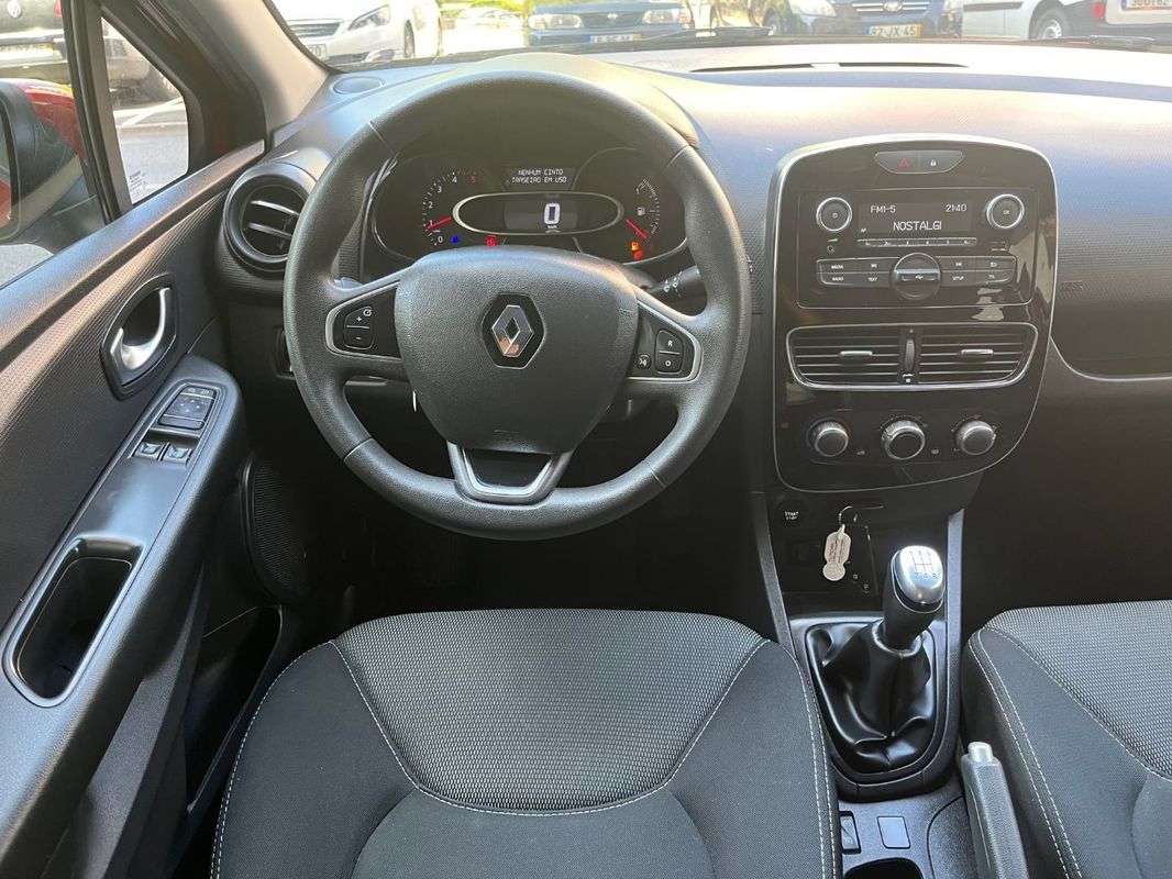 renault-clio-sport-tourer-2019-diesel-1461cc