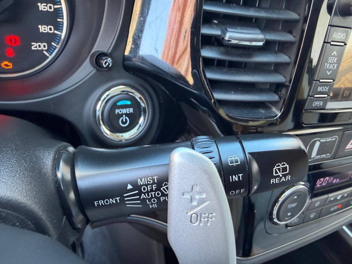 mitsubishi-outlander-2015-hibrido-a-gasolina-1998cc
