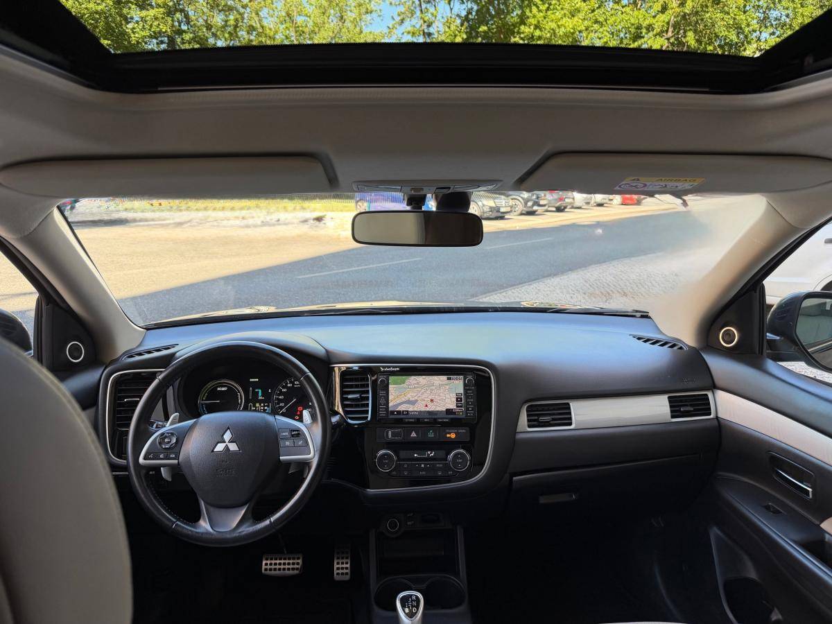 mitsubishi-outlander-2015-hibrido-a-gasolina-1998cc
