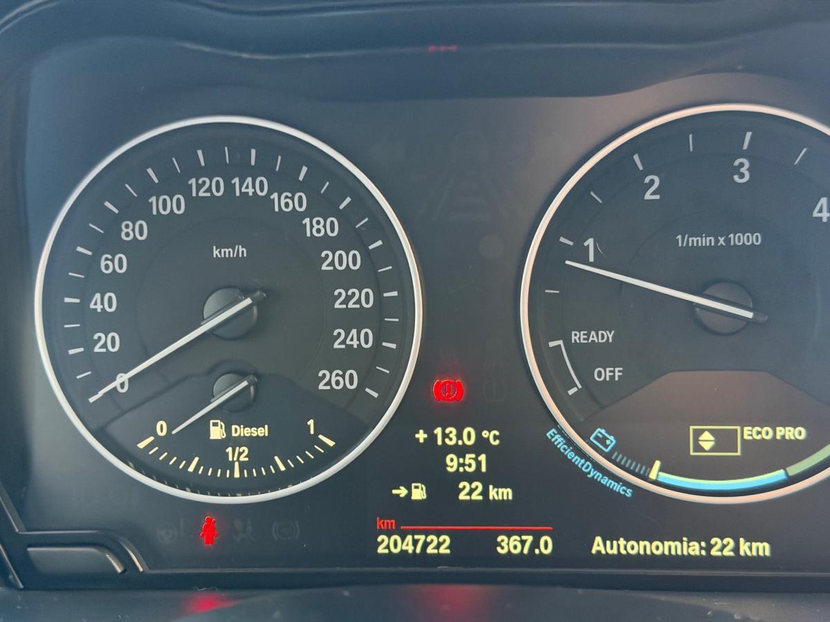 bmw-serie-1-2012-diesel-1598cc