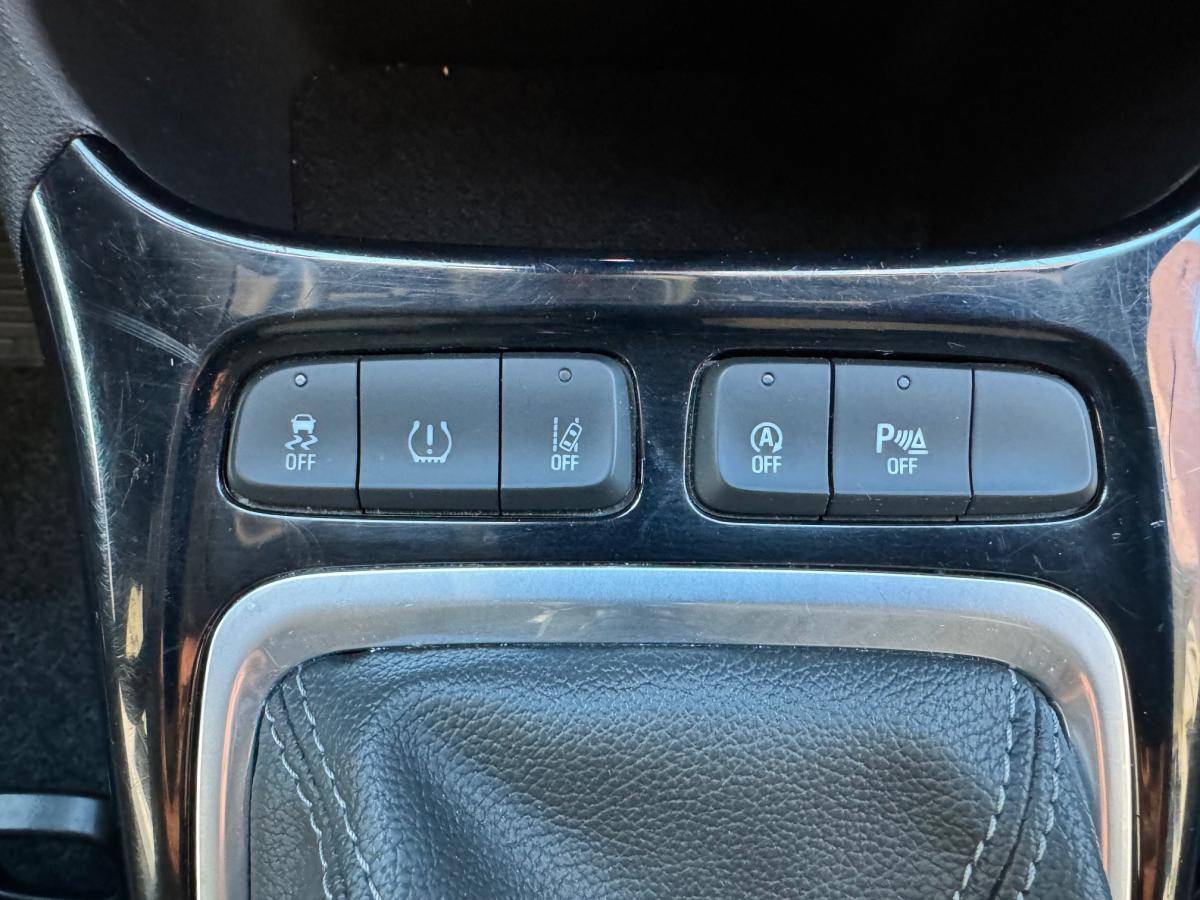 opel-crossland-2022-gasolina-1199cc