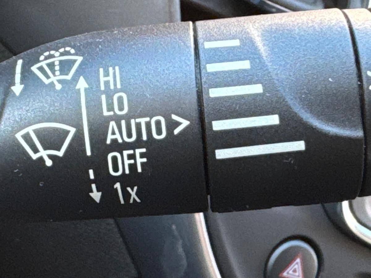opel-crossland-2022-gasolina-1199cc