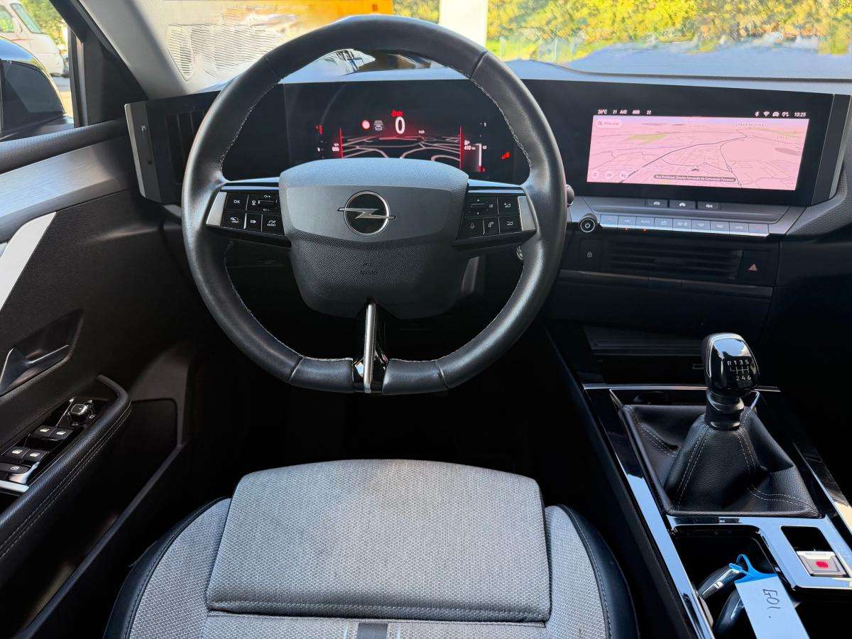 opel-astra-sport-tourer-2023-diesel-1498cc