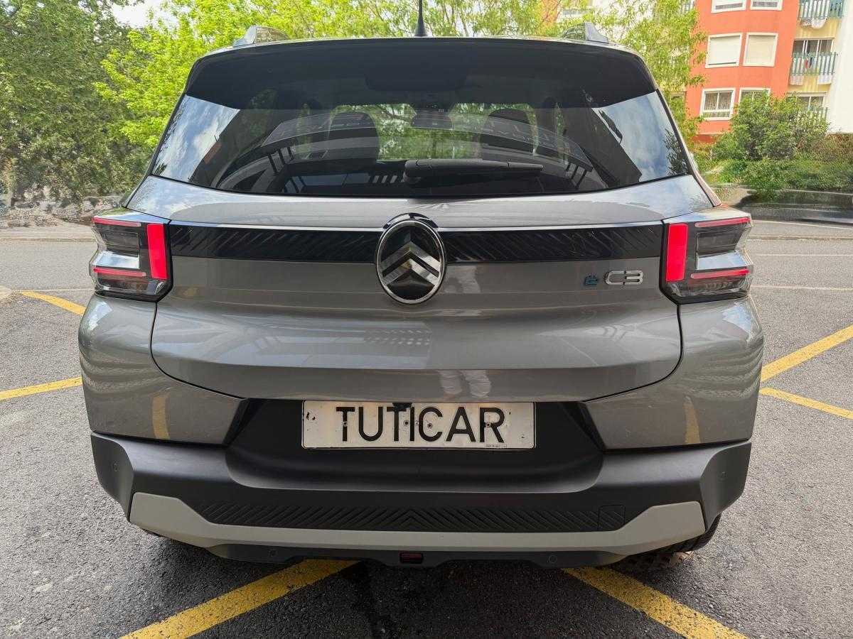 citroen-e-c3-2025-eletrico-500cc