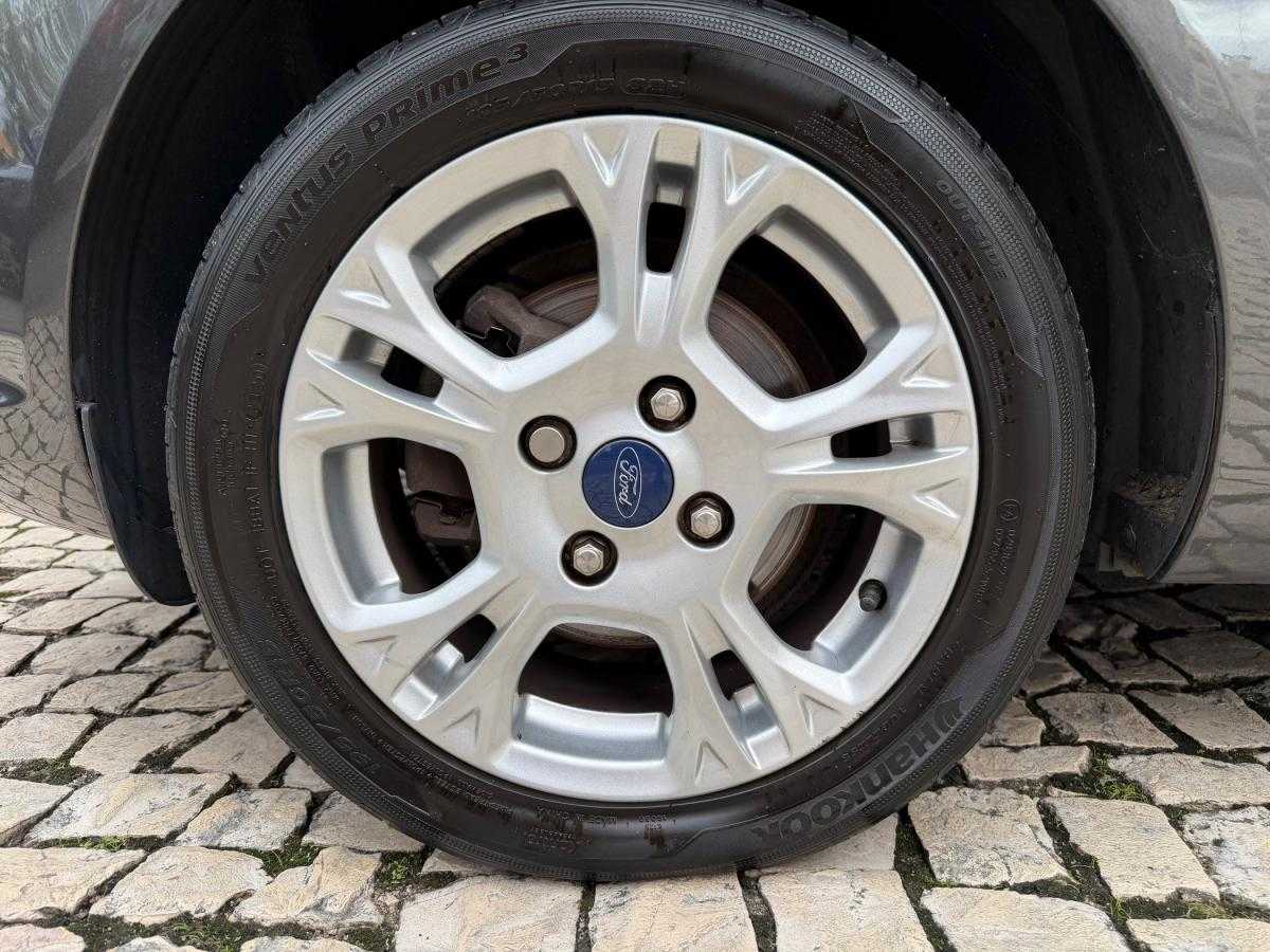 ford-fiesta-2017-gasolina-998cc