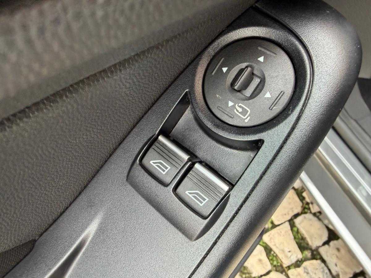 ford-fiesta-2017-gasolina-998cc