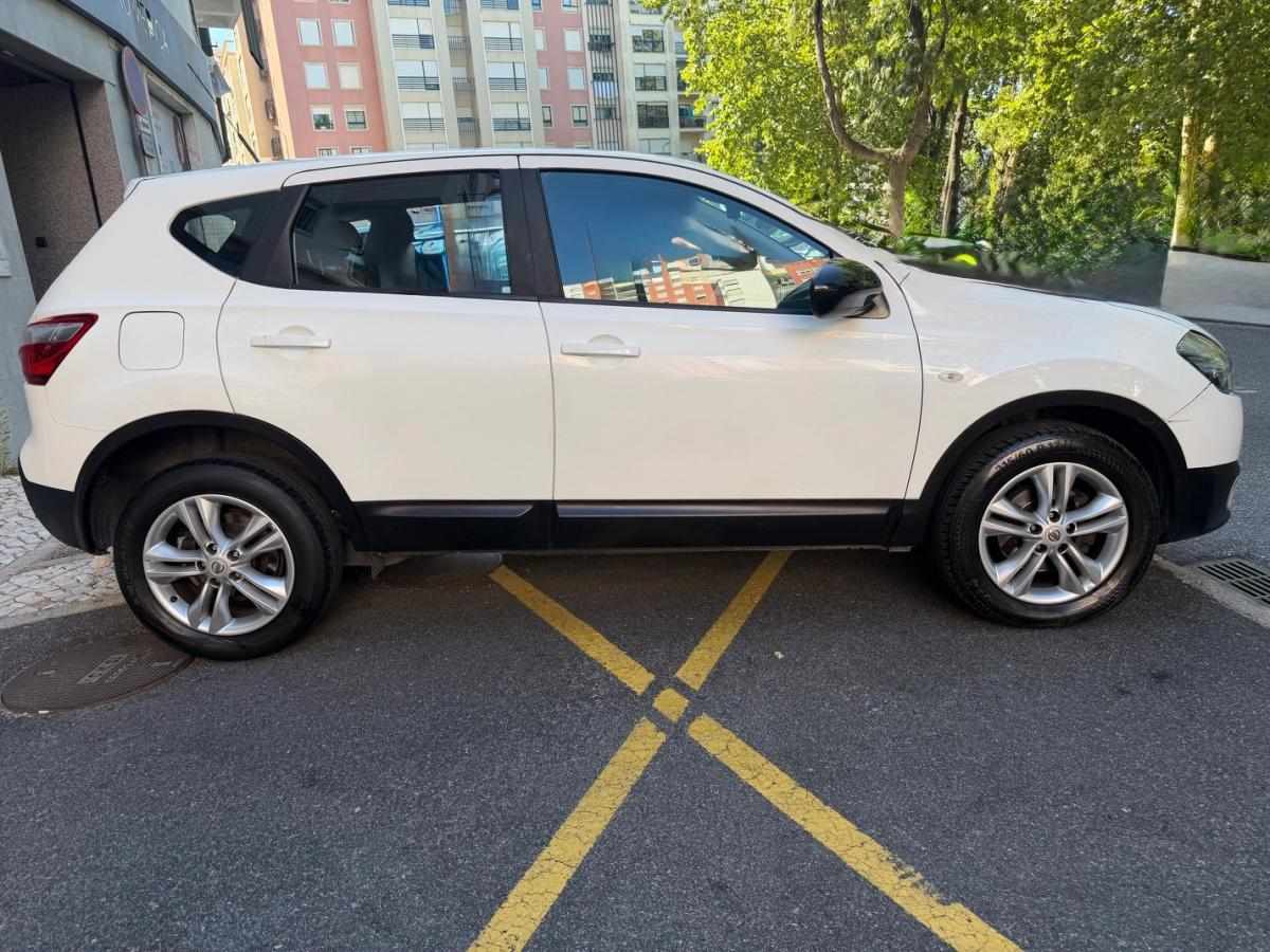 nissan-qashqai-2012-diesel-1598cc