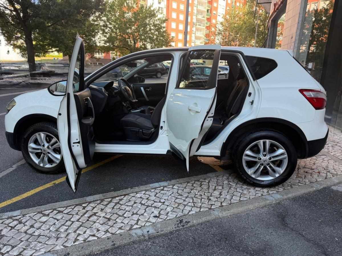 nissan-qashqai-2012-diesel-1598cc