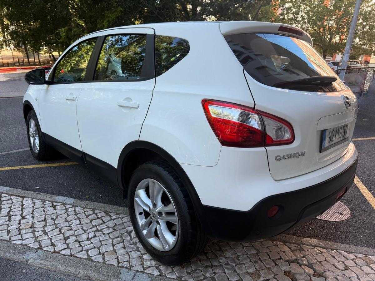 nissan-qashqai-2012-diesel-1598cc