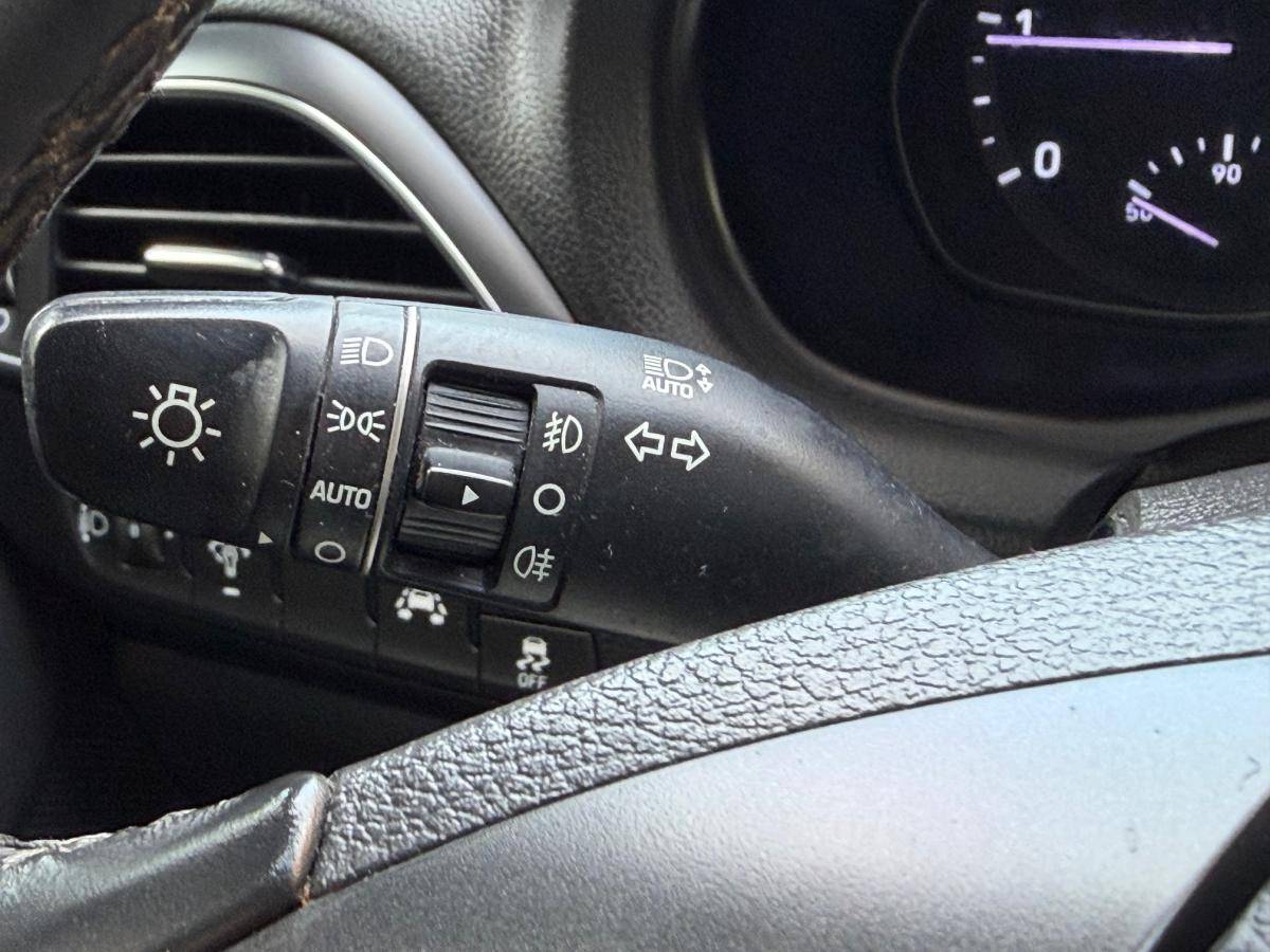 hyundai-i30-sw-2019-diesel-1598cc