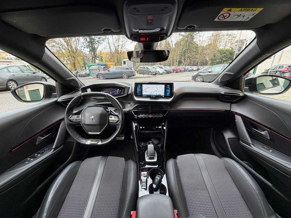 peugeot-208-2021-eletrico-500cc