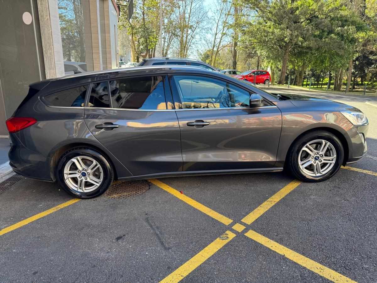 ford-focus-sw-2019-gasolina-998cc