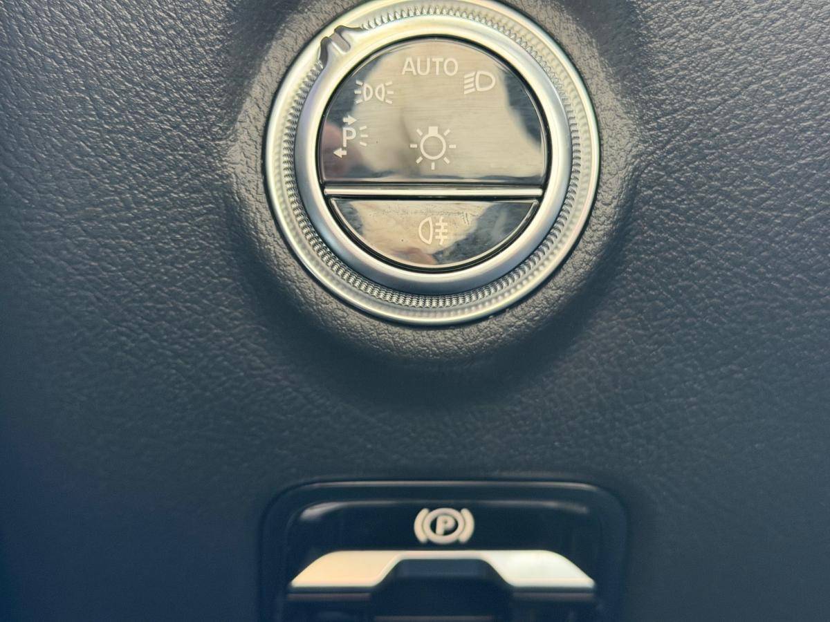 mercedes-benz-classe-c-2024-hibrido-a-diesel-1993cc