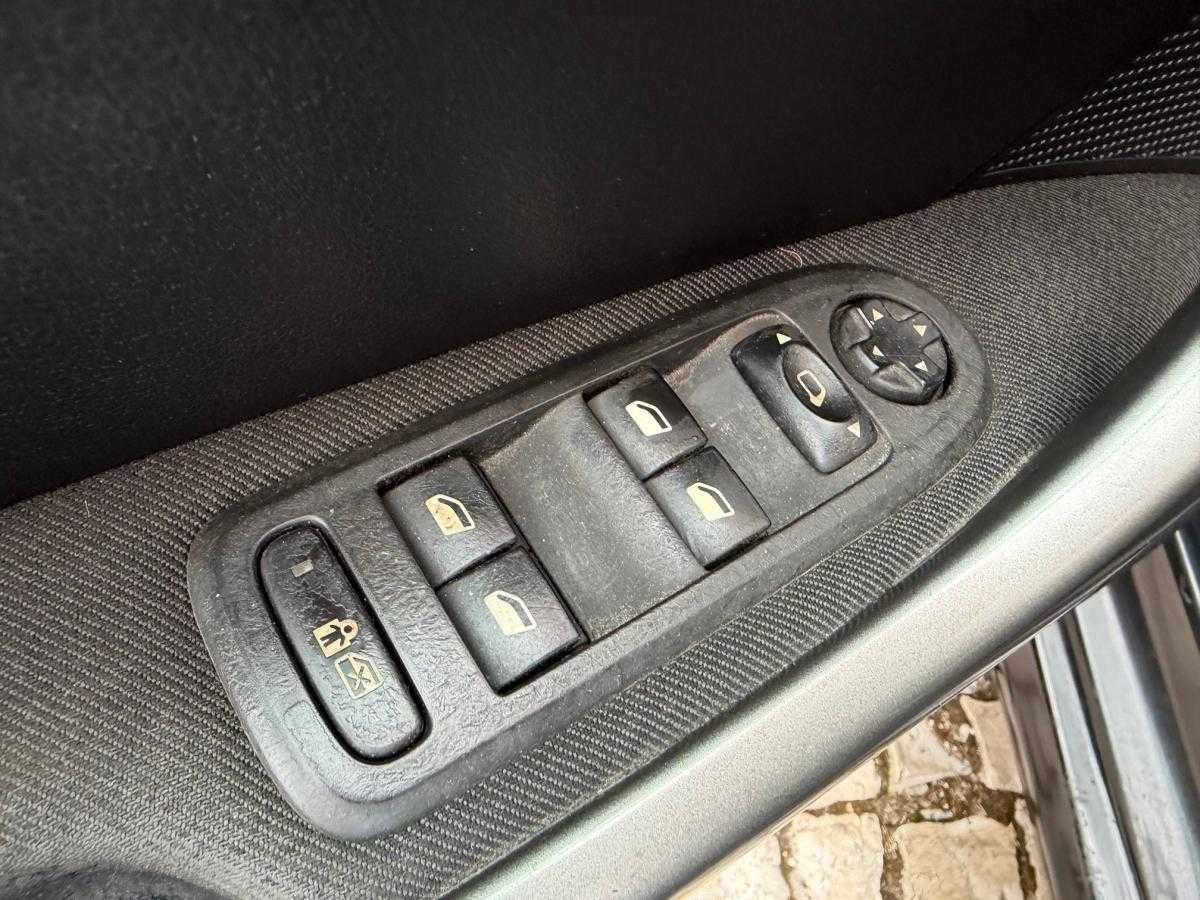 peugeot-308-2007-diesel-1560cc