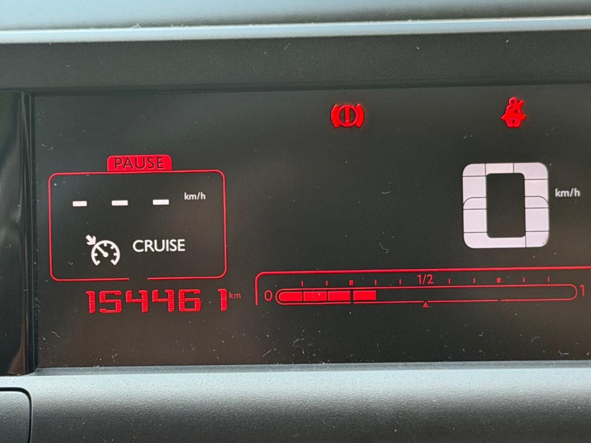 citroen-c4-cactus-2014-diesel-1560cc
