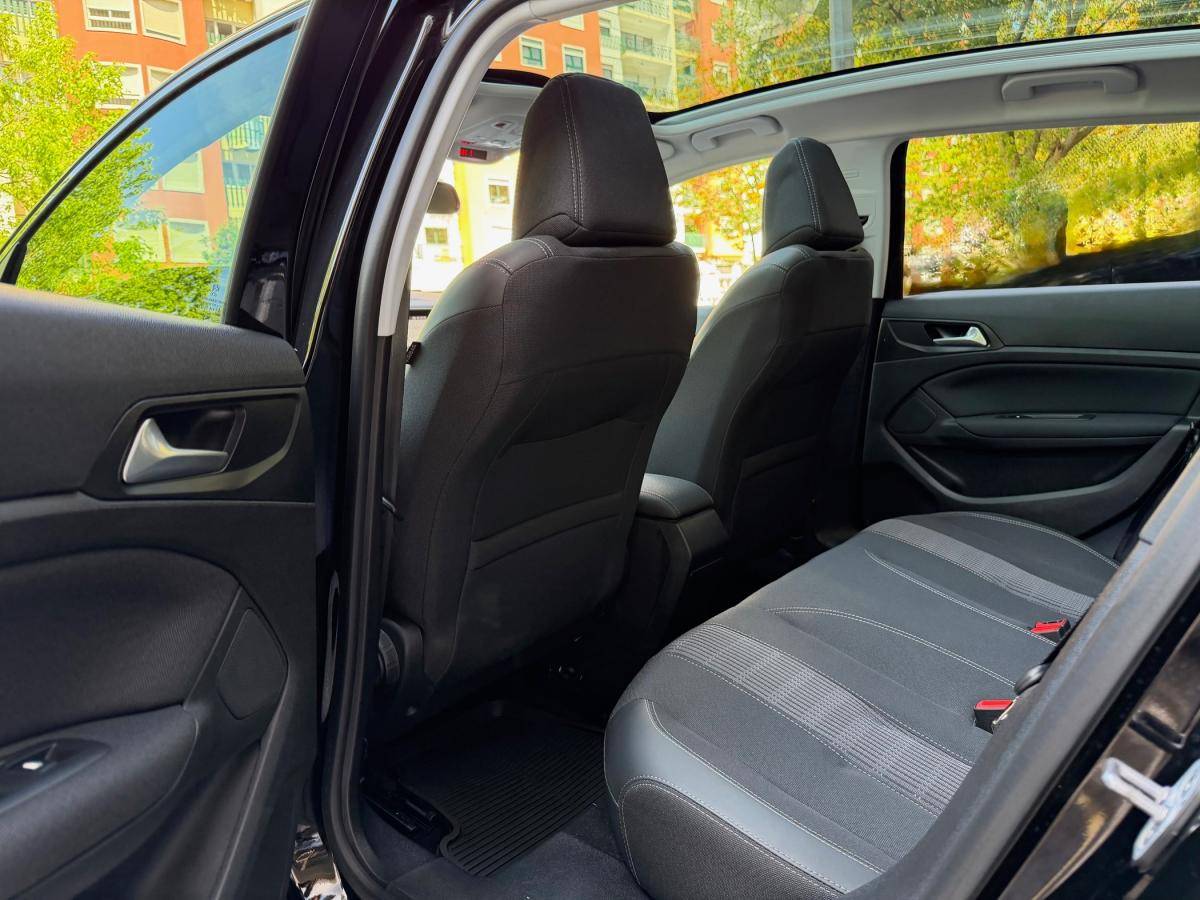 peugeot-308-2019-diesel-1499cc