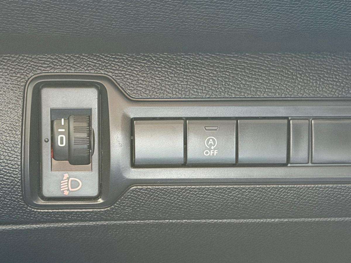 peugeot-308-sw-2021-diesel-1499cc