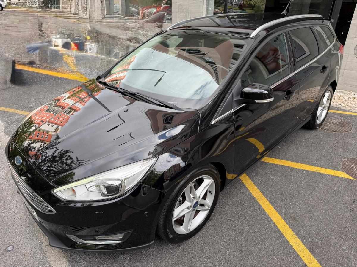 ford-focus-sw-2018-gasolina-999cc