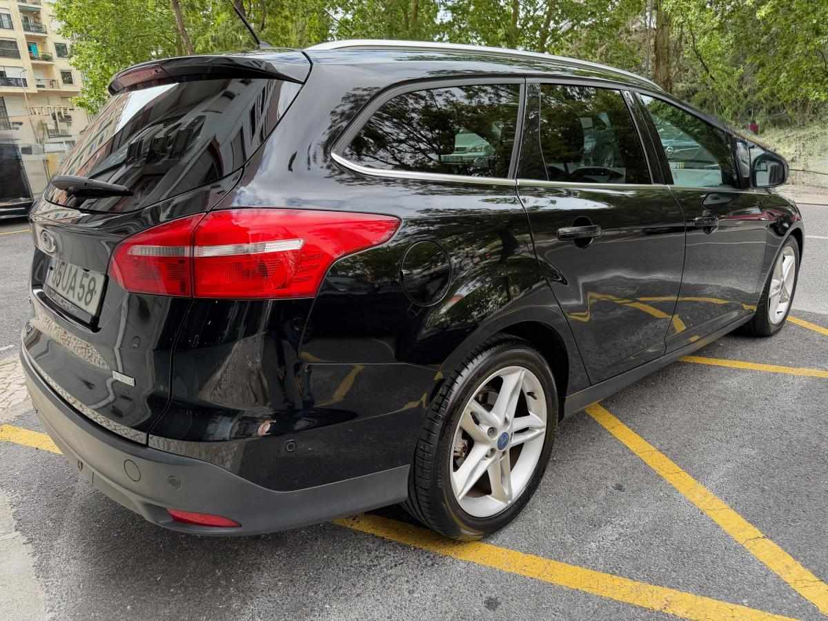 ford-focus-sw-2018-gasolina-999cc