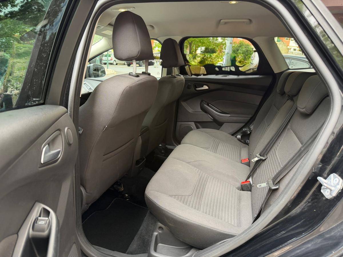 ford-focus-sw-2018-gasolina-999cc