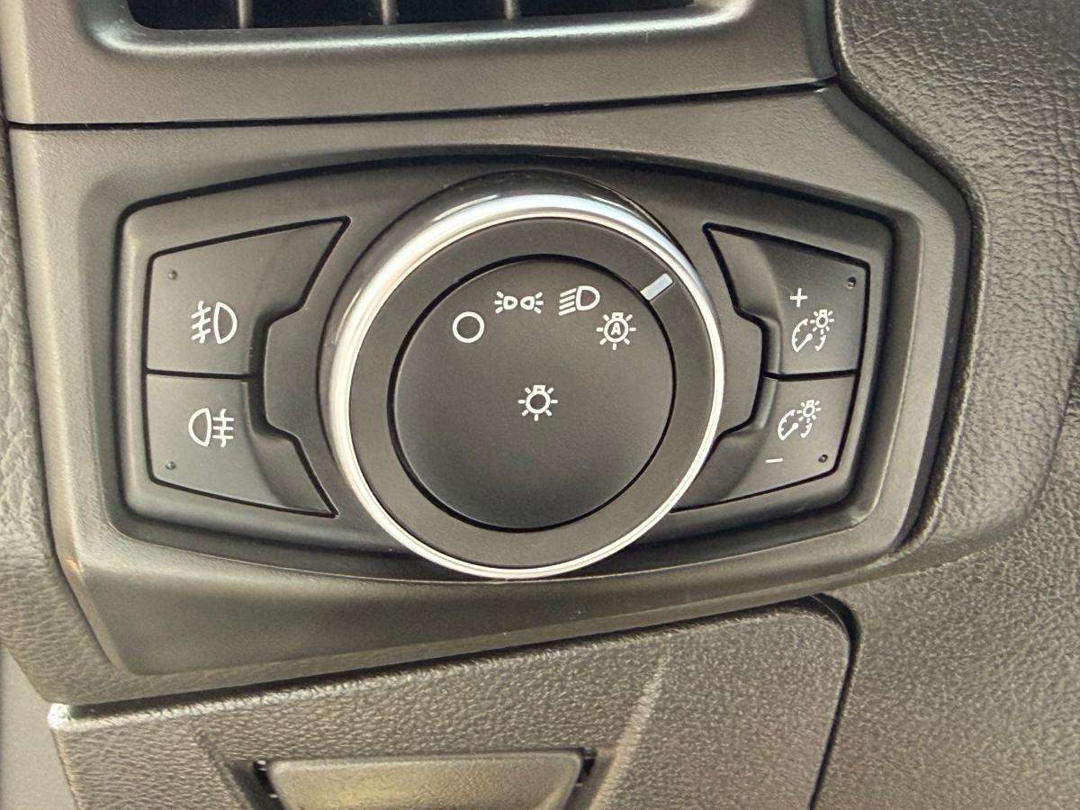 ford-focus-sw-2018-gasolina-999cc