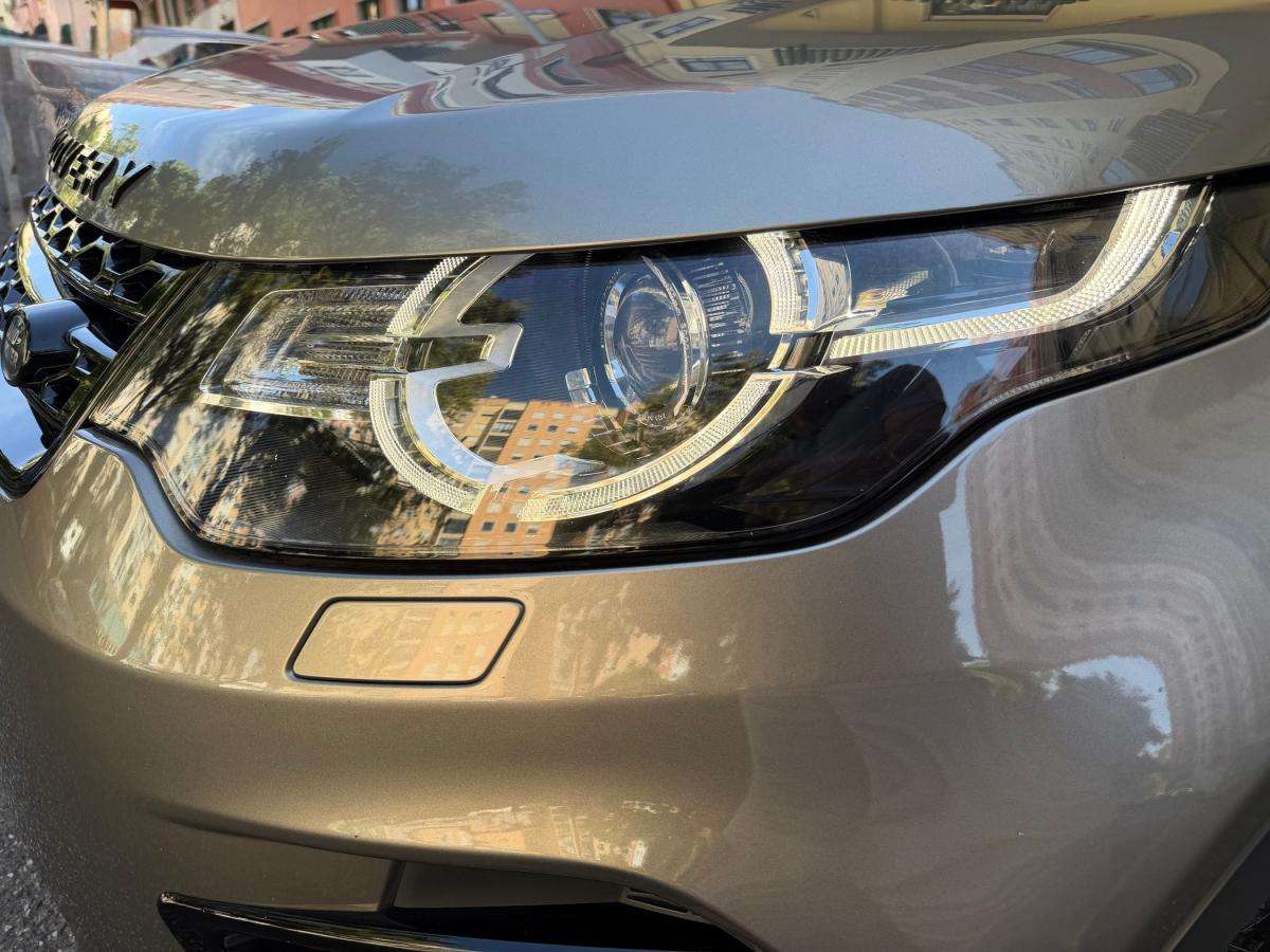 land-rover-discovery-sport-2018-diesel-1999cc
