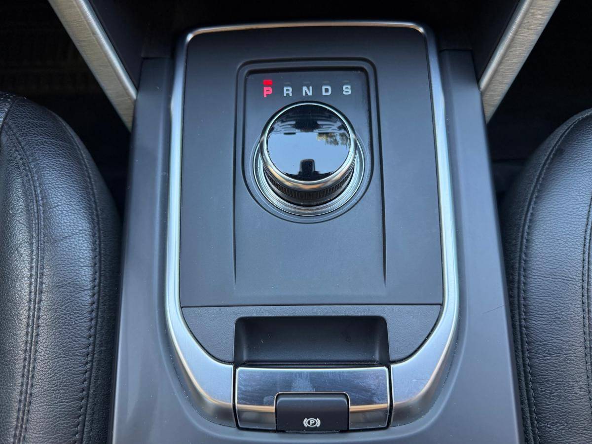 land-rover-discovery-sport-2018-diesel-1999cc