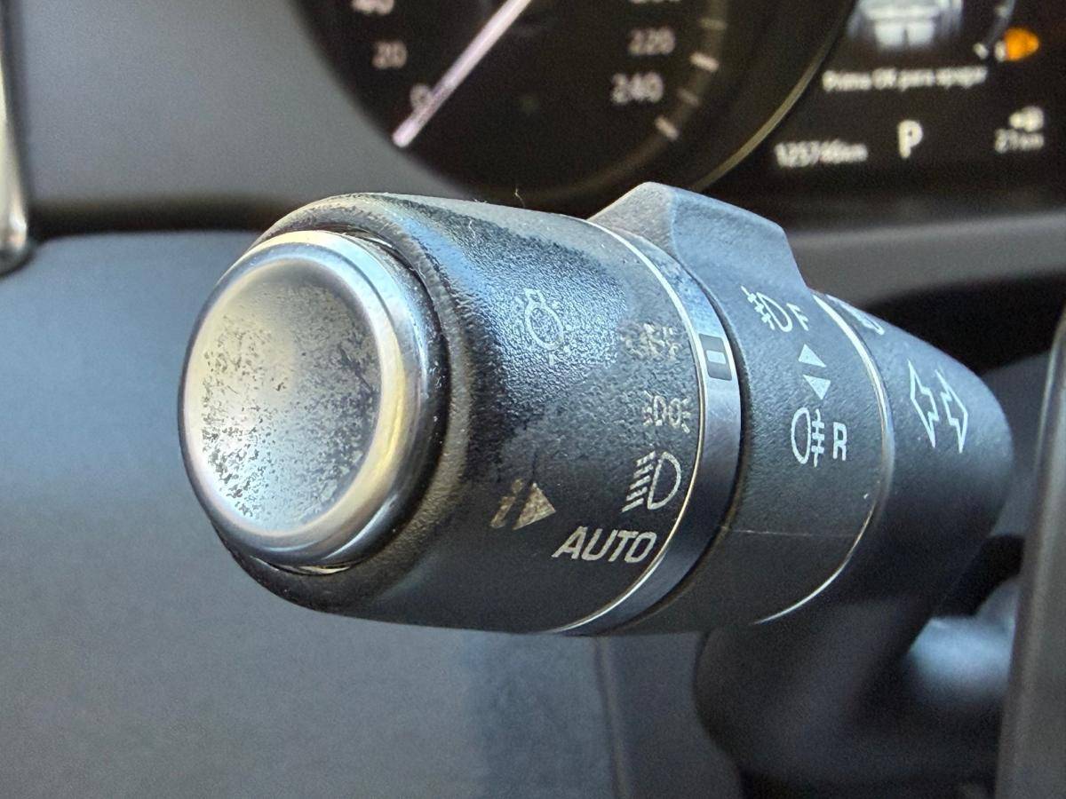 land-rover-discovery-sport-2018-diesel-1999cc