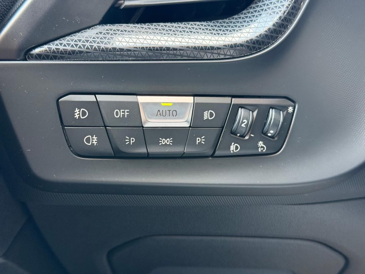bmw-serie-1-2021-gasolina-1499cc