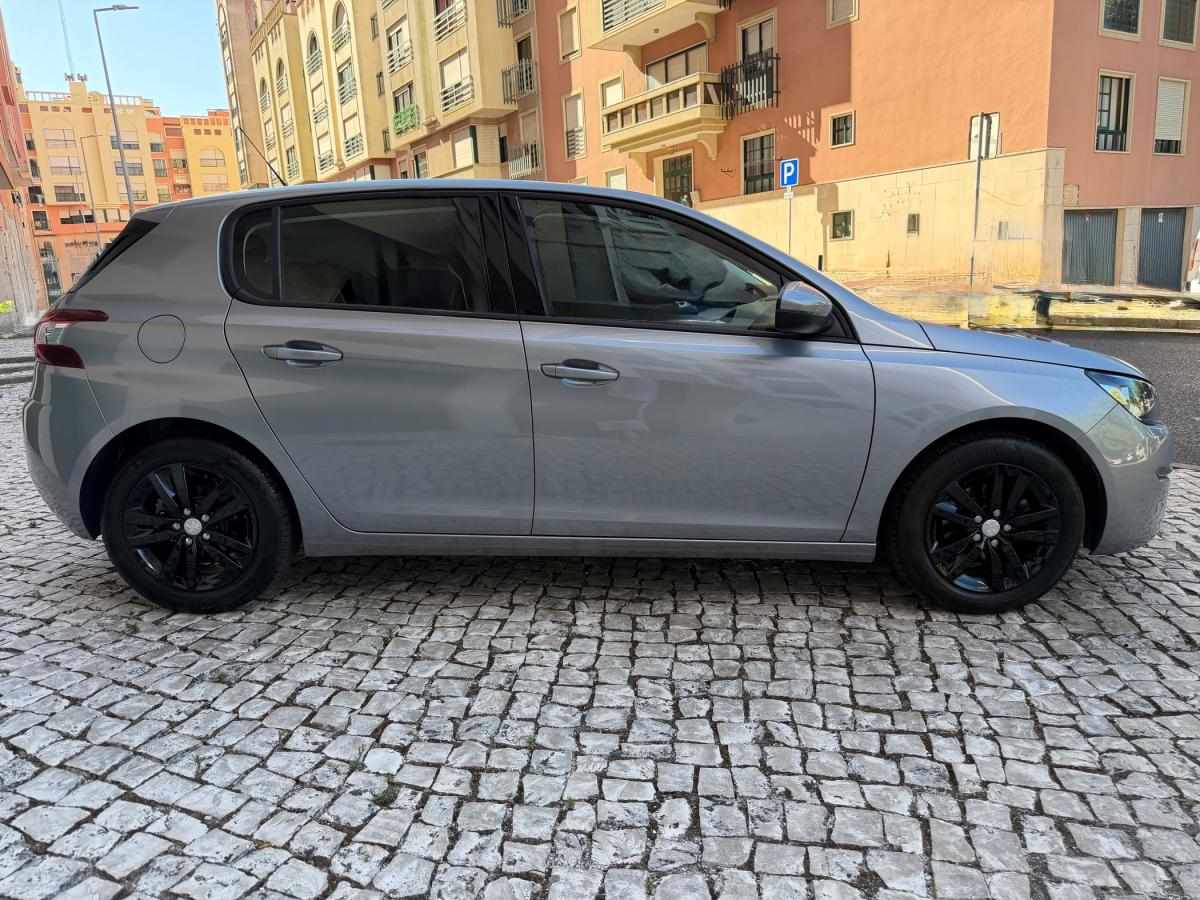 peugeot-308-2015-gasolina-1199cc