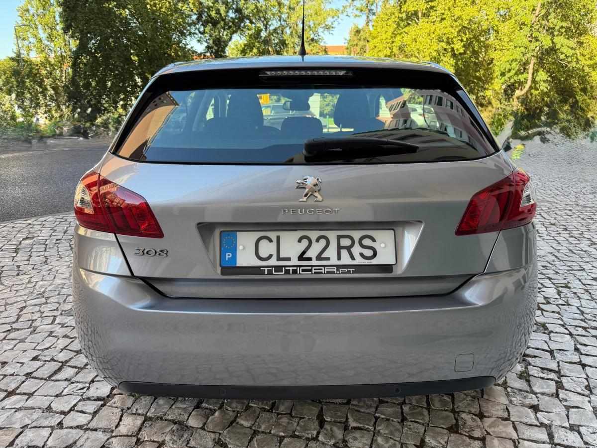 peugeot-308-2015-gasolina-1199cc