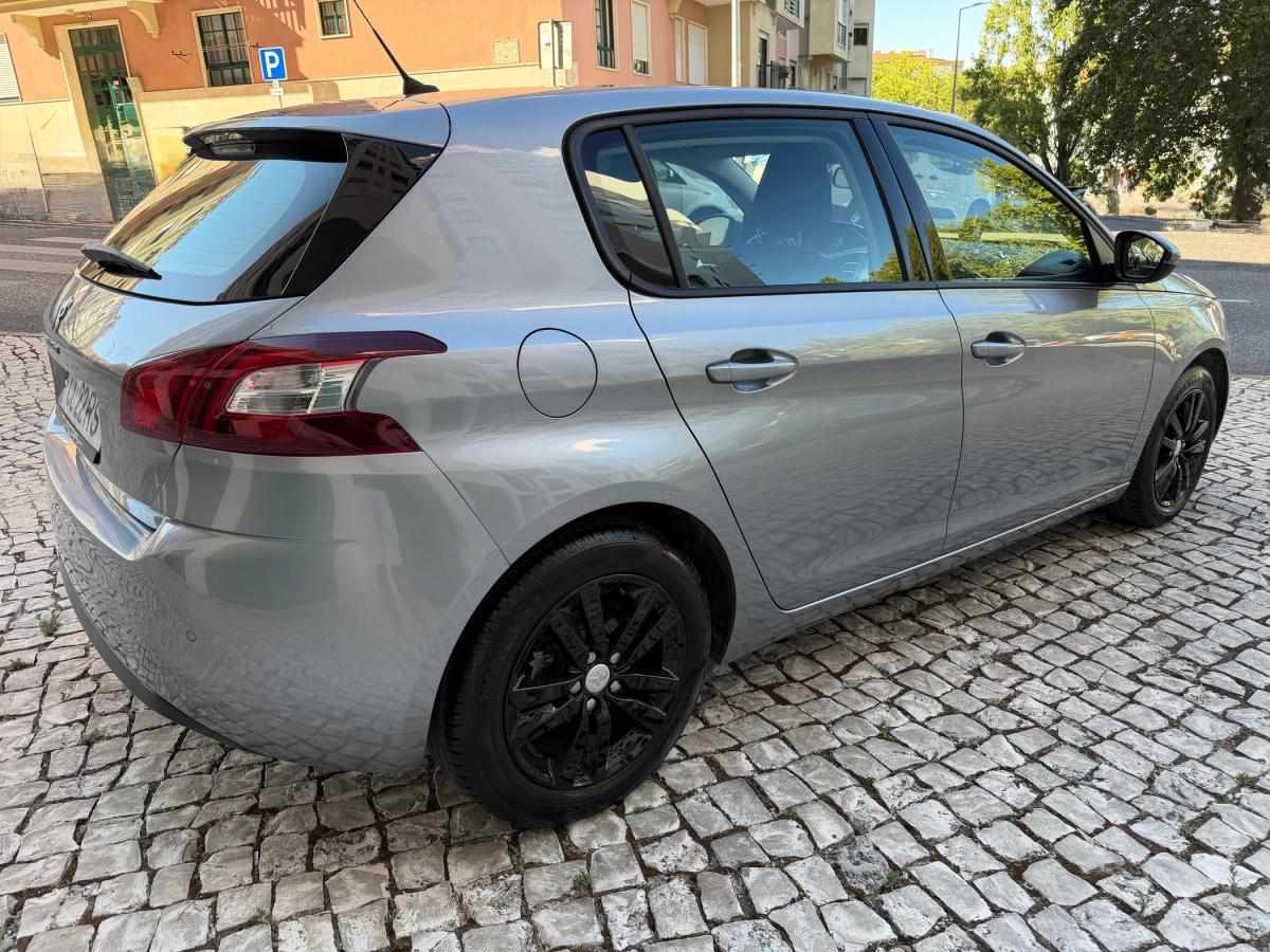 peugeot-308-2015-gasolina-1199cc