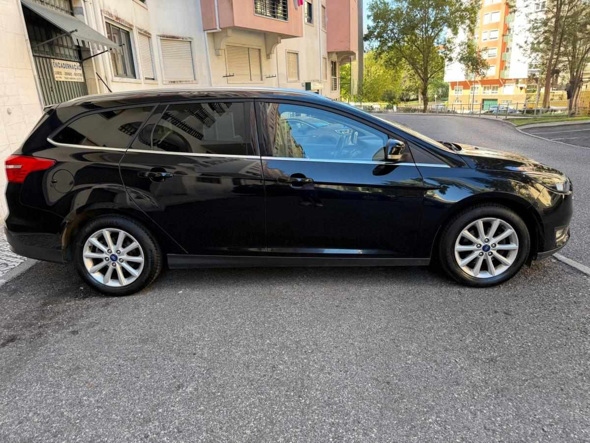 ford-focus-sw-2016-gasolina-999cc