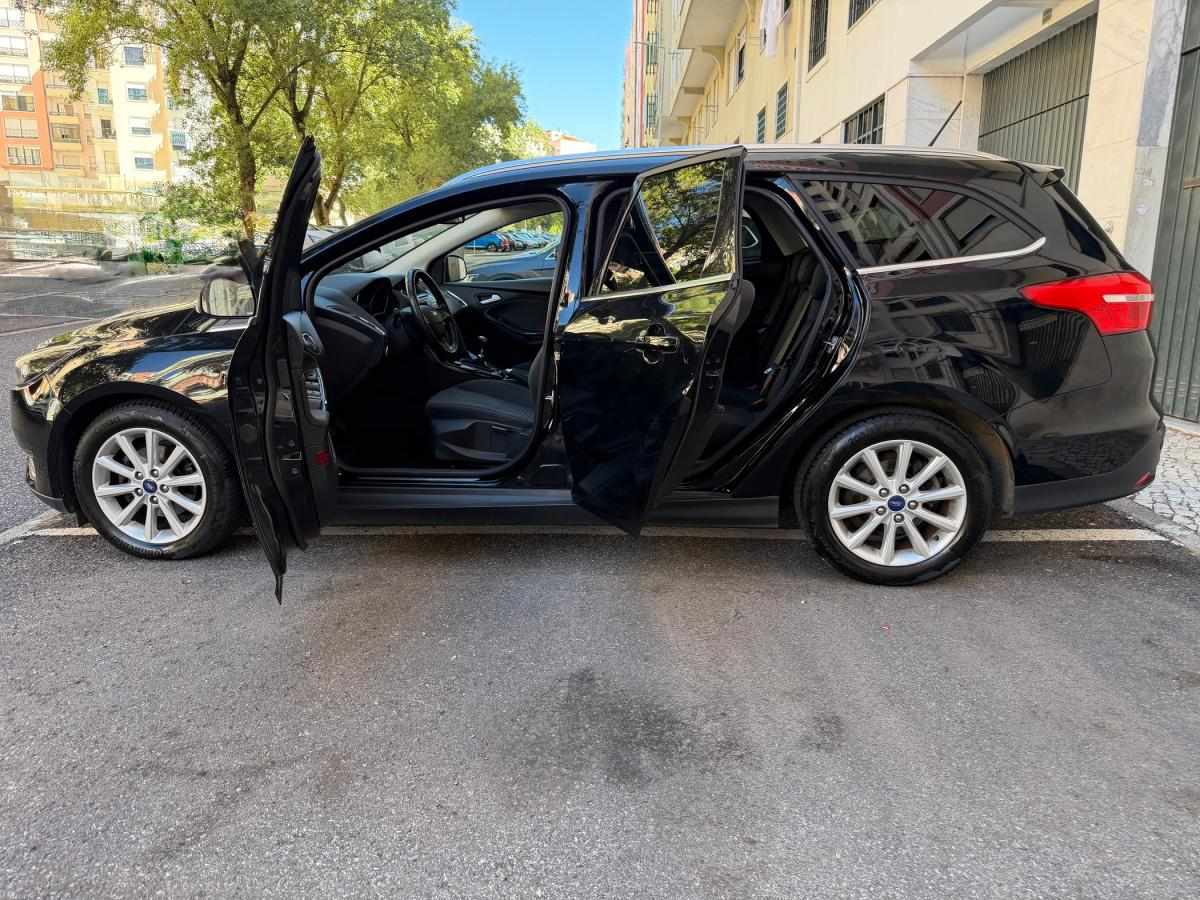 ford-focus-sw-2016-gasolina-999cc