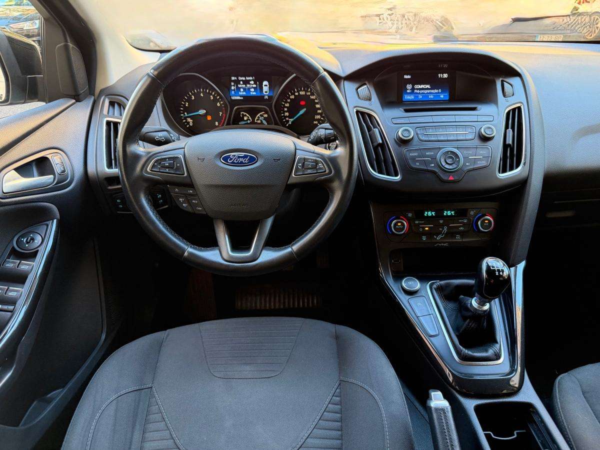 ford-focus-sw-2016-gasolina-999cc