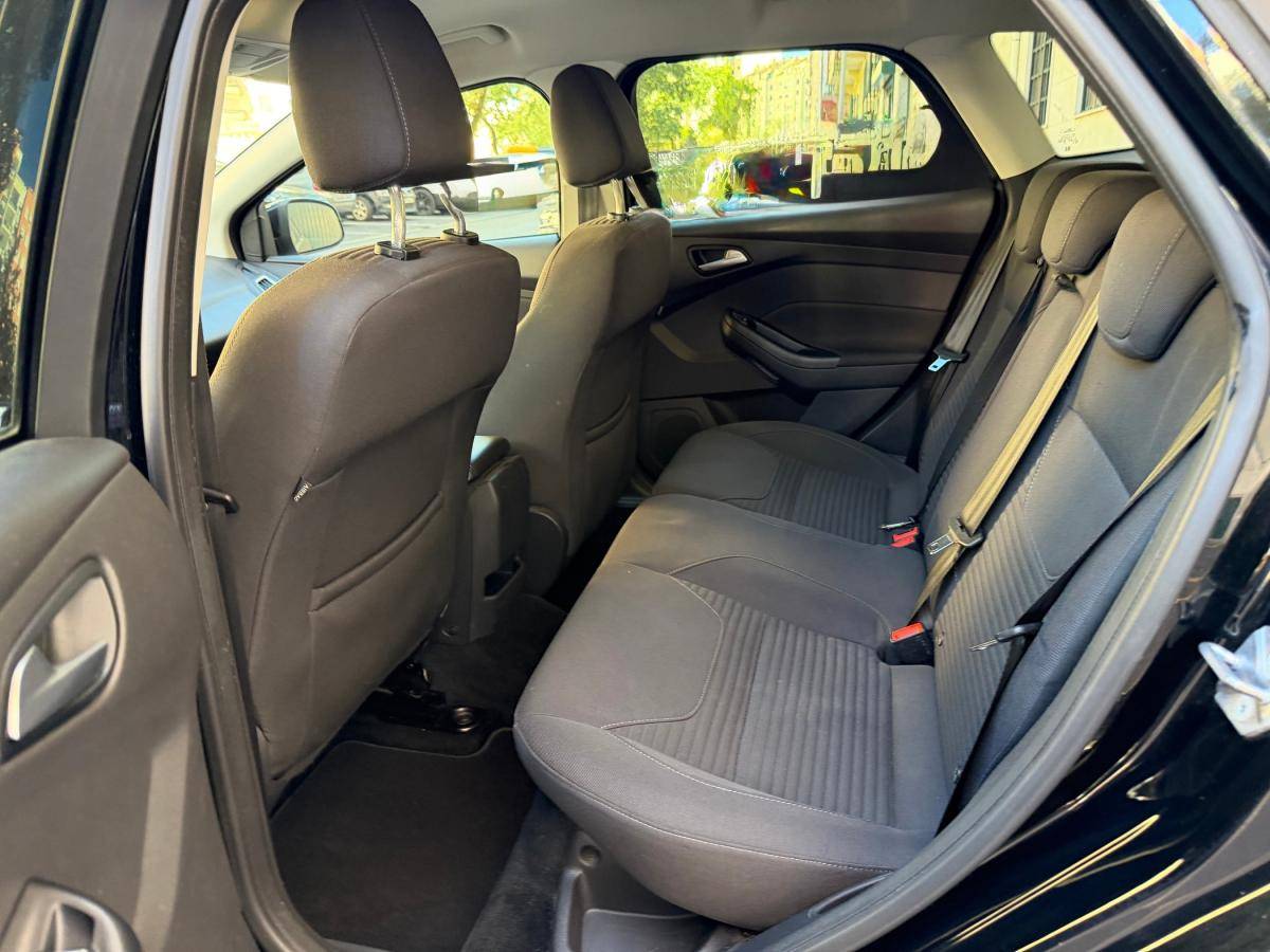 ford-focus-sw-2016-gasolina-999cc