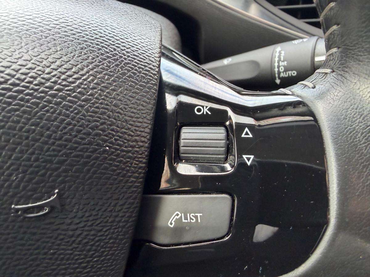 peugeot-308-2014-gasolina-1598cc