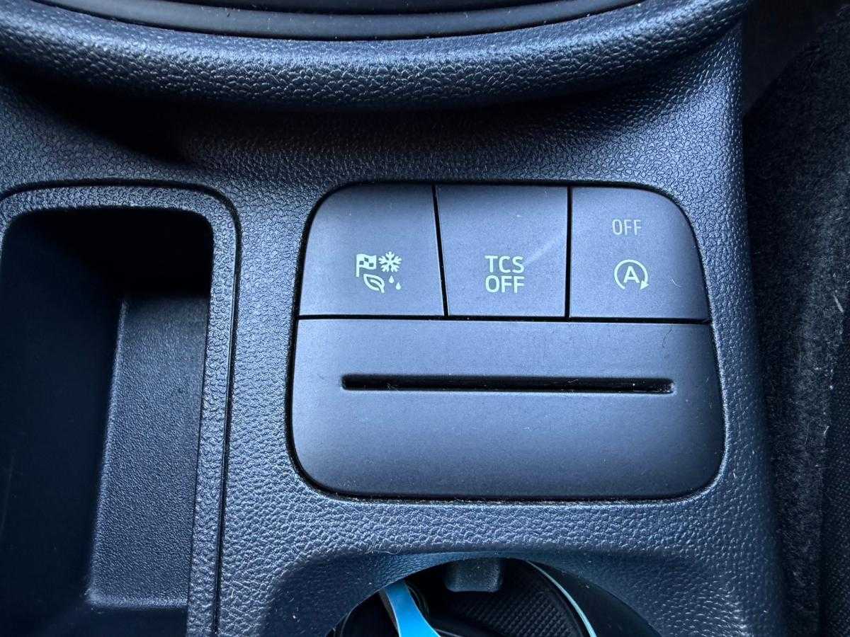 ford-fiesta-2021-gasolina-998cc