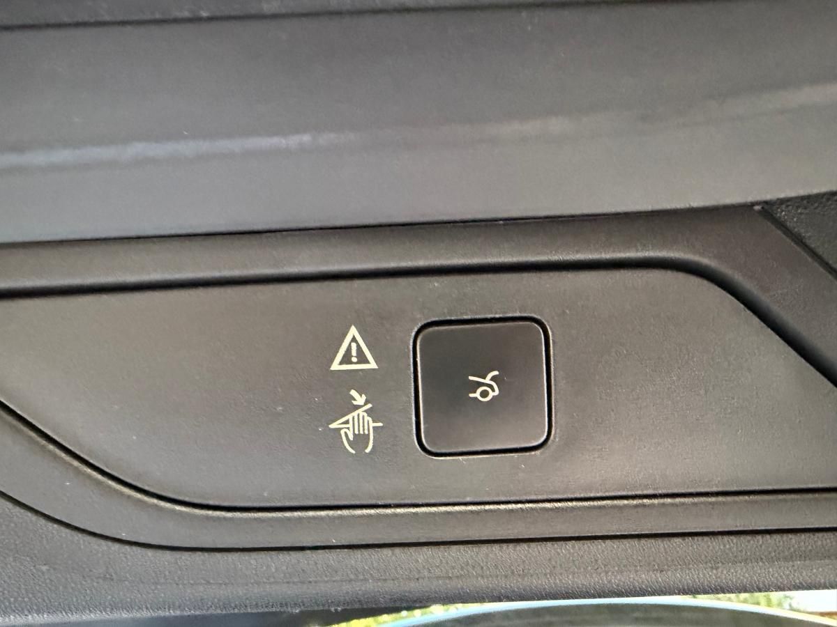 citroen-c4-2019-diesel-1499cc