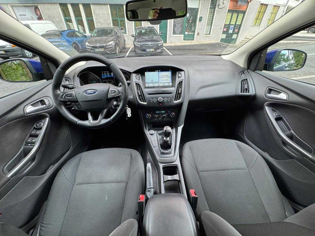 ford-focus-sw-2018-diesel-1499cc