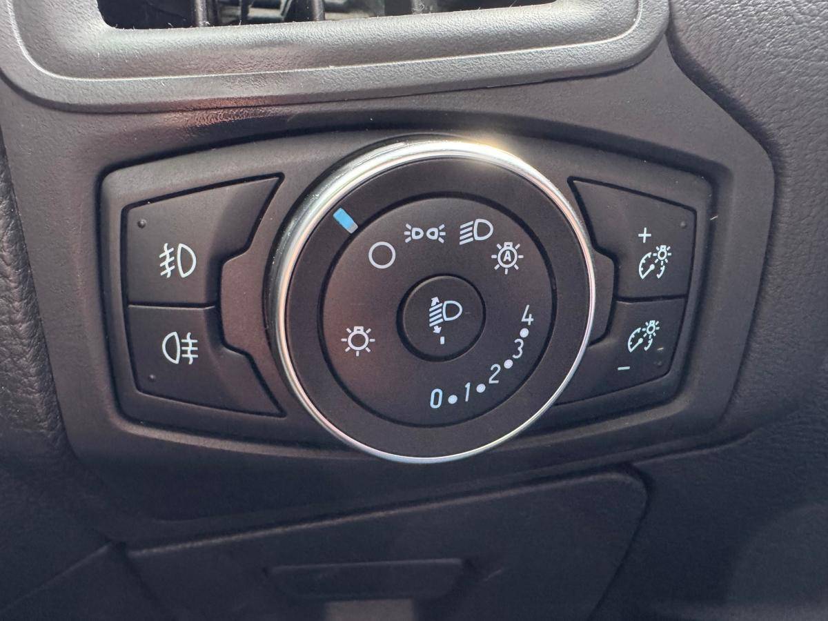 ford-focus-sw-2018-diesel-1499cc
