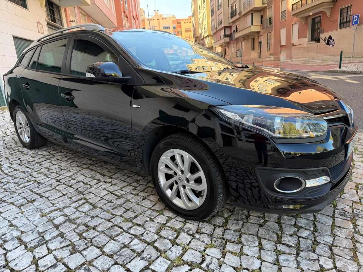 renault-megane-sport-tourer-2016-diesel-1461cc