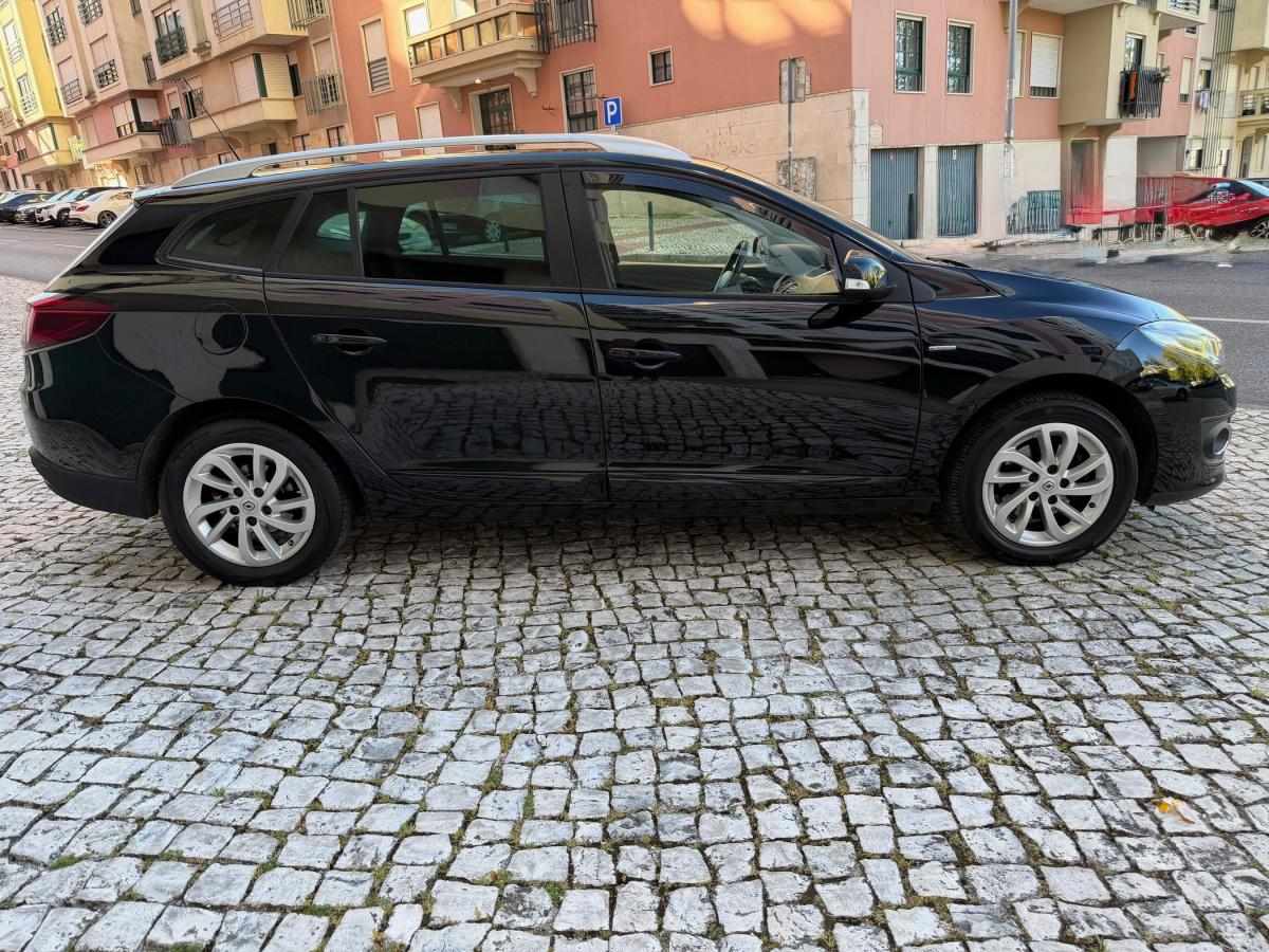 renault-megane-sport-tourer-2016-diesel-1461cc
