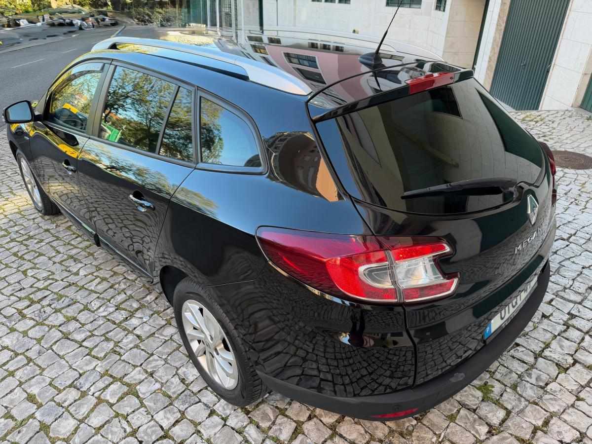 renault-megane-sport-tourer-2016-diesel-1461cc