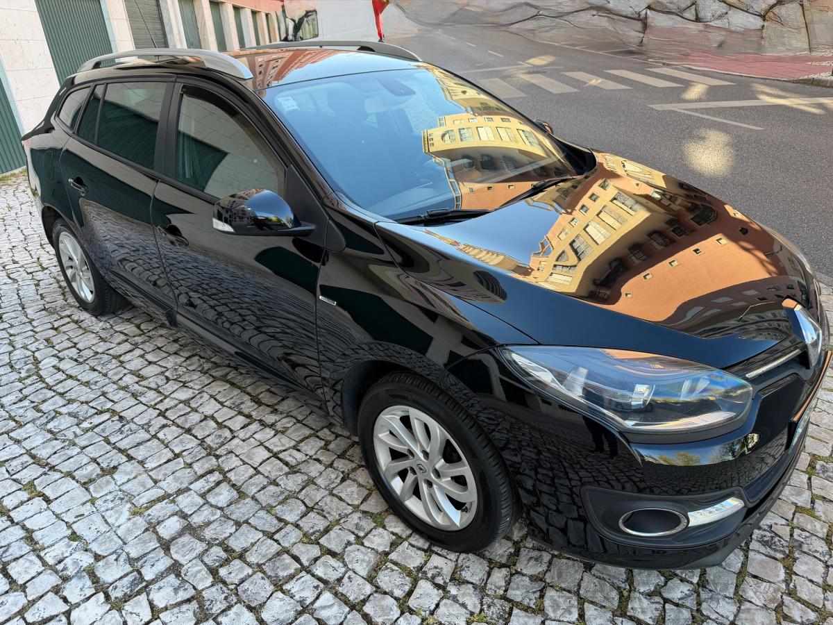 renault-megane-sport-tourer-2016-diesel-1461cc