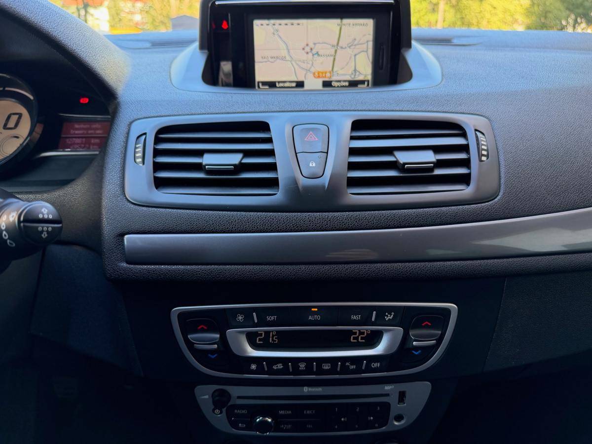 renault-megane-sport-tourer-2016-diesel-1461cc