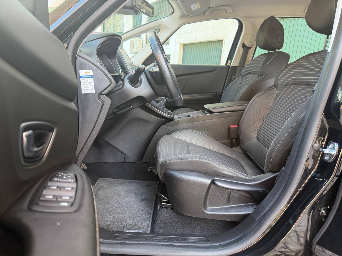 renault-grand-scenic-2017-gasolina-1197cc