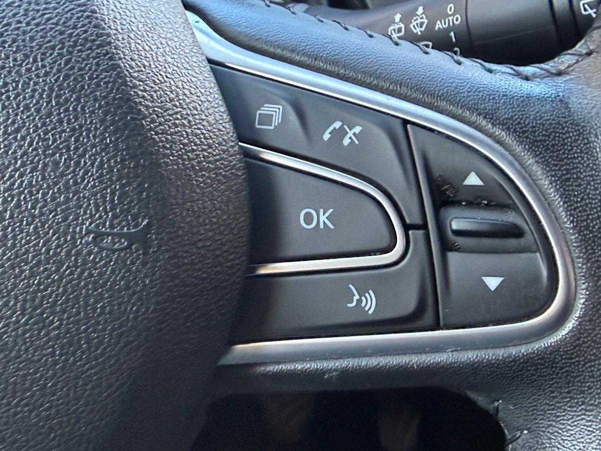 renault-grand-scenic-2017-gasolina-1197cc