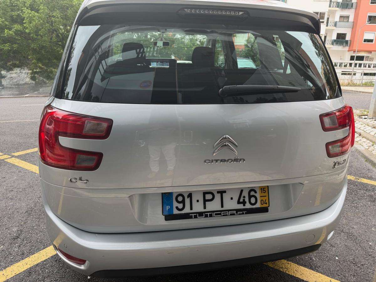 citroen-c4-grand-picasso-2015-diesel-1560cc